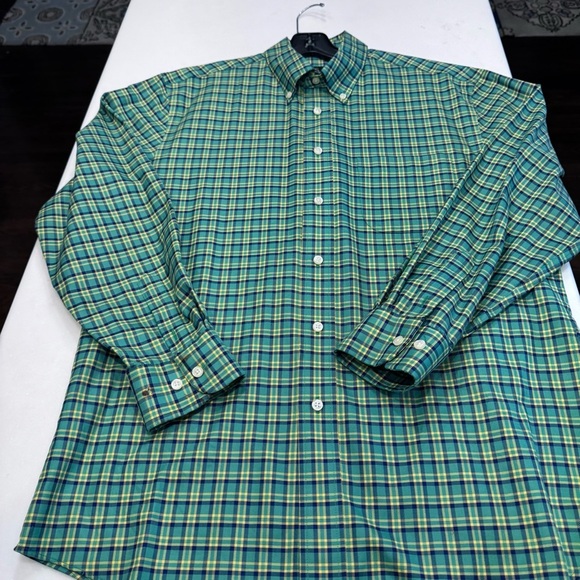 Jos A Bank Men’s Traveler's Collection Shirt Size M Long Sleeve Plaid Cotton NEW - Picture 3 of 9